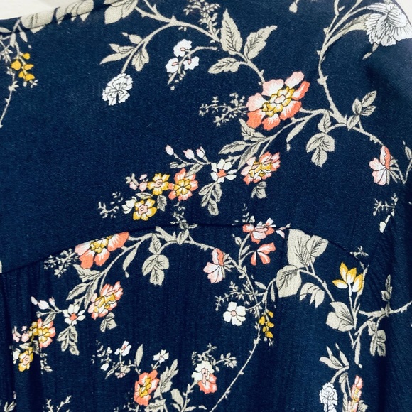 Gifted - Stretchy floral summer dress - Picture 6 of 16